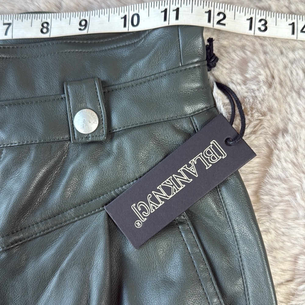 BlankNYC | Faux Leather Olive Green, High Waisted, Paper Bag Pants, Size 25, NWT - Picture 5 of 9